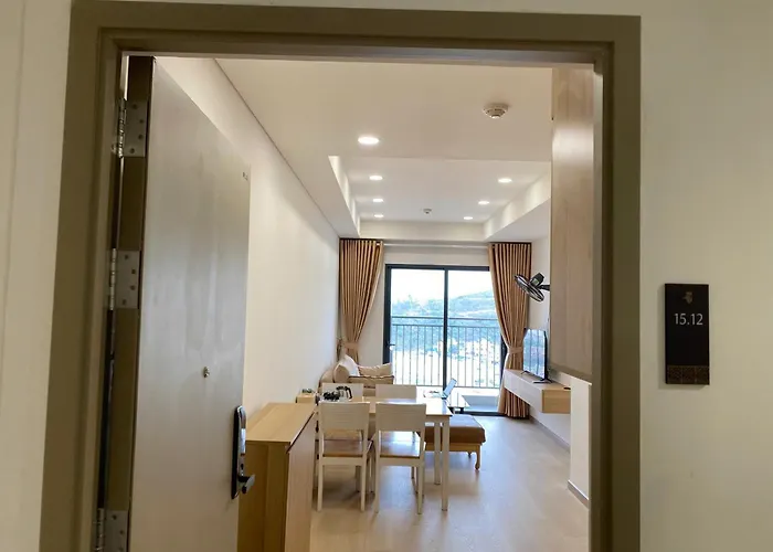 Dragon Castle Bai Chay Quang Ninh Apartment *